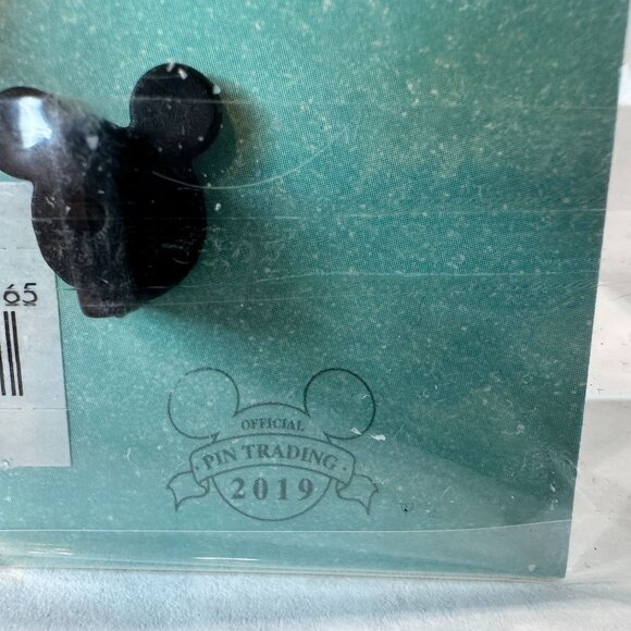 Disney Pin Trading The Little Mermaid‎ Sebastian & Scuttle Set Of 2 PP132561 NEW - Picture 5 of 7